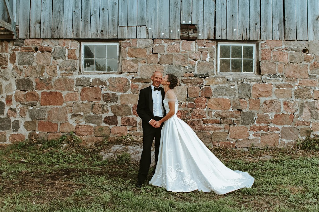 Creations Behind The Lens Photography | 26 Aintree Pl, Kanata, ON K2M 2G5, Canada | Phone: (613) 413-3779