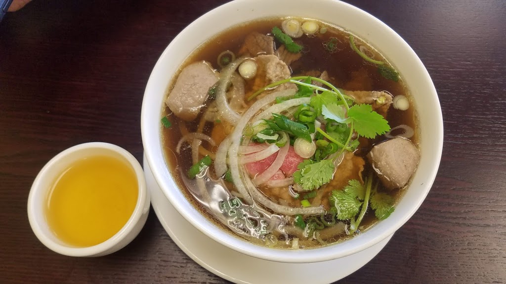 Un Pho Get a Bowl | 2823 Shaughnessy St, Port Coquitlam, BC V3C 3H1, Canada | Phone: (604) 475-1978