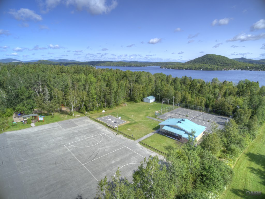 Chalet Des Loisirs-Ste-Anne | 1025 Rte du Lac-du-Huit, Adstock, QC G0N 1S0, Canada | Phone: (418) 335-7506