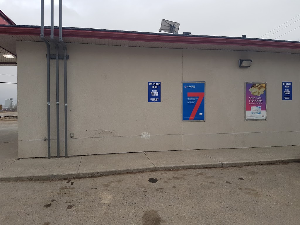 Esso | 920 Railway St, Crossfield, AB T0M 0S0, Canada | Phone: (403) 946-0135