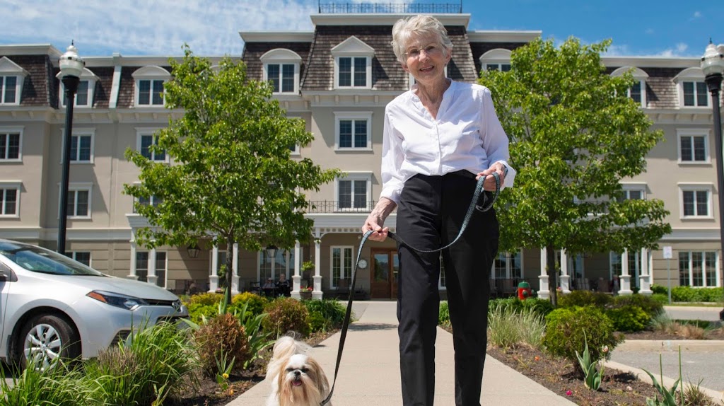 Adelaide Place Retirement Community | 84 Adelaide St S, Lindsay, ON K9V 0G6, Canada | Phone: (705) 340-4000