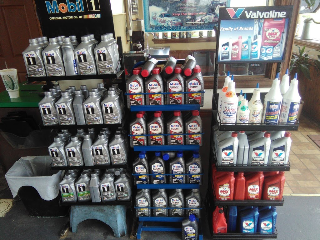 Quality Lube Center | 1184 Gratiot Blvd, Marysville, MI 48040, USA | Phone: (810) 364-7987