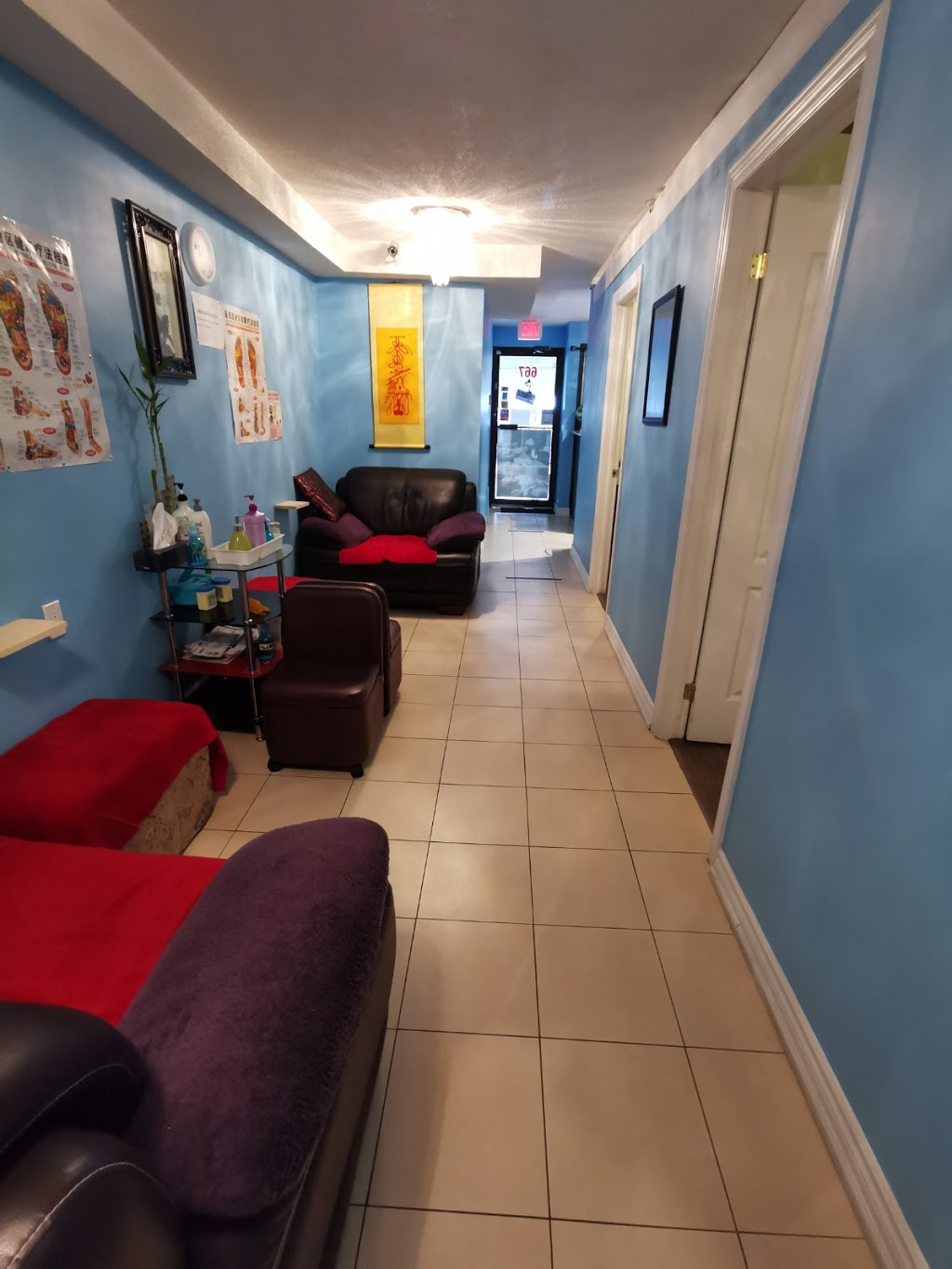 Foot Line Miles Spa | 667 Gerrard St E, Toronto, ON M4M 1Y2, Canada | Phone: (647) 945-8678