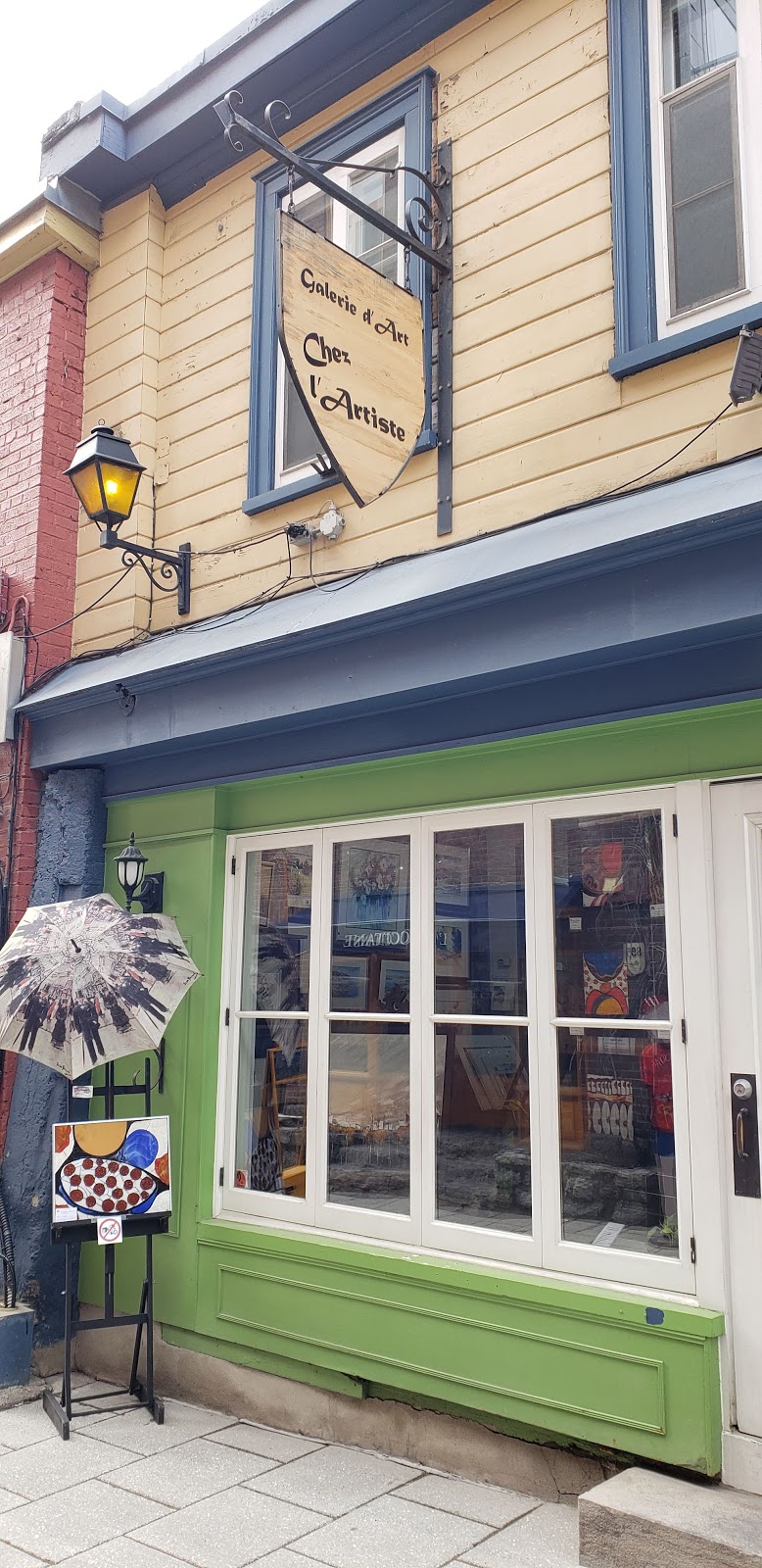 Galerie d’art Chez l’Artiste | 84½ Rue du Petit Champlain, Québec, QC G1K 4H4, Canada | Phone: (418) 694-7474