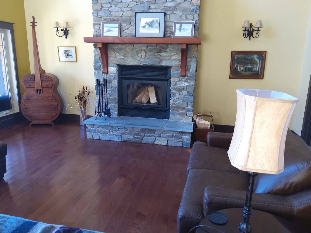 Edgewood Bed & Breakfast | 224133, AB-546, Turner Valley, AB T0L 2A0, Canada | Phone: (403) 634-5828