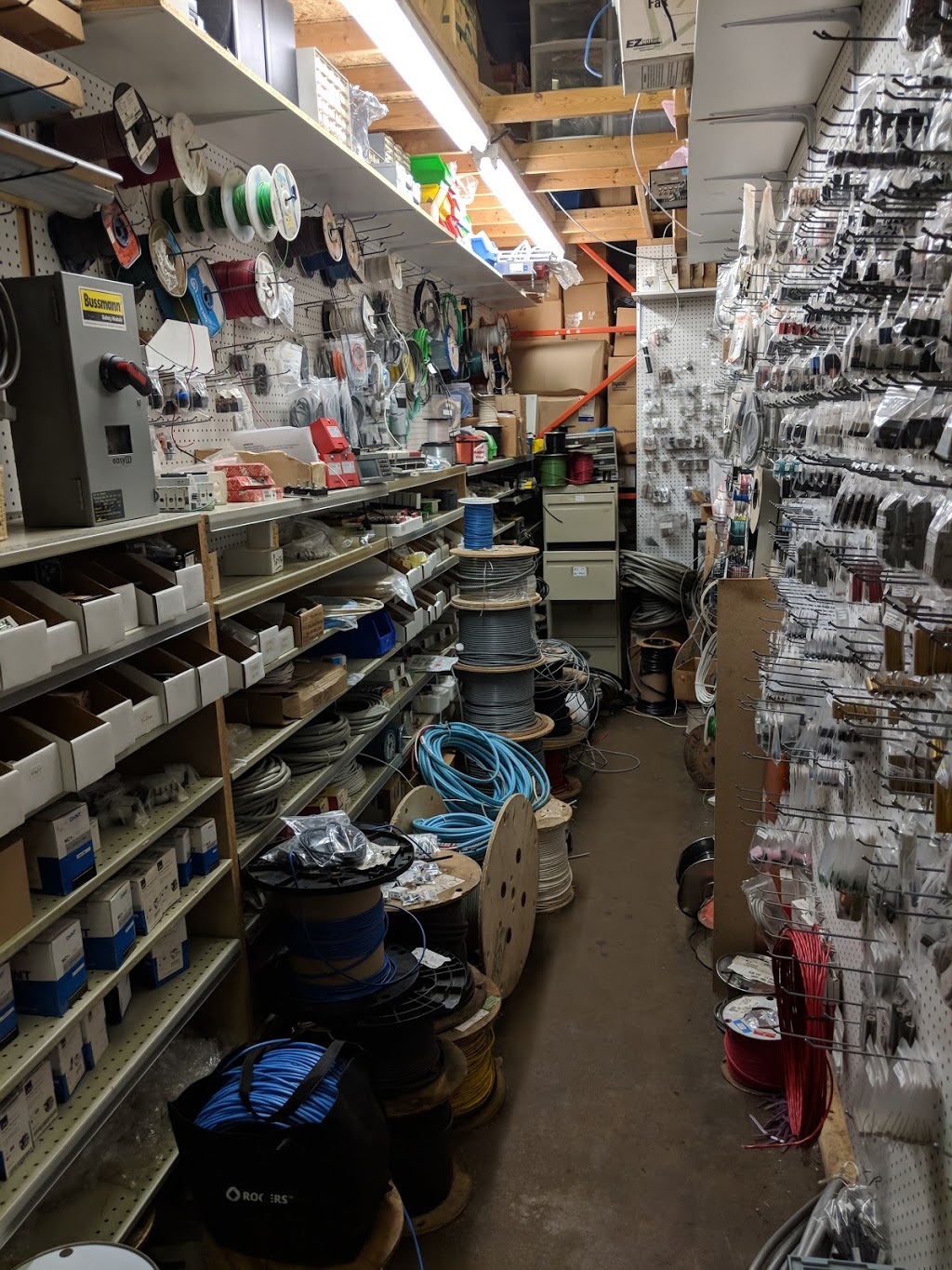 Electrical & Electronic Supply Inc | 501 Nightingale Ave, London, ON N5W 4C4, Canada | Phone: (519) 913-5122