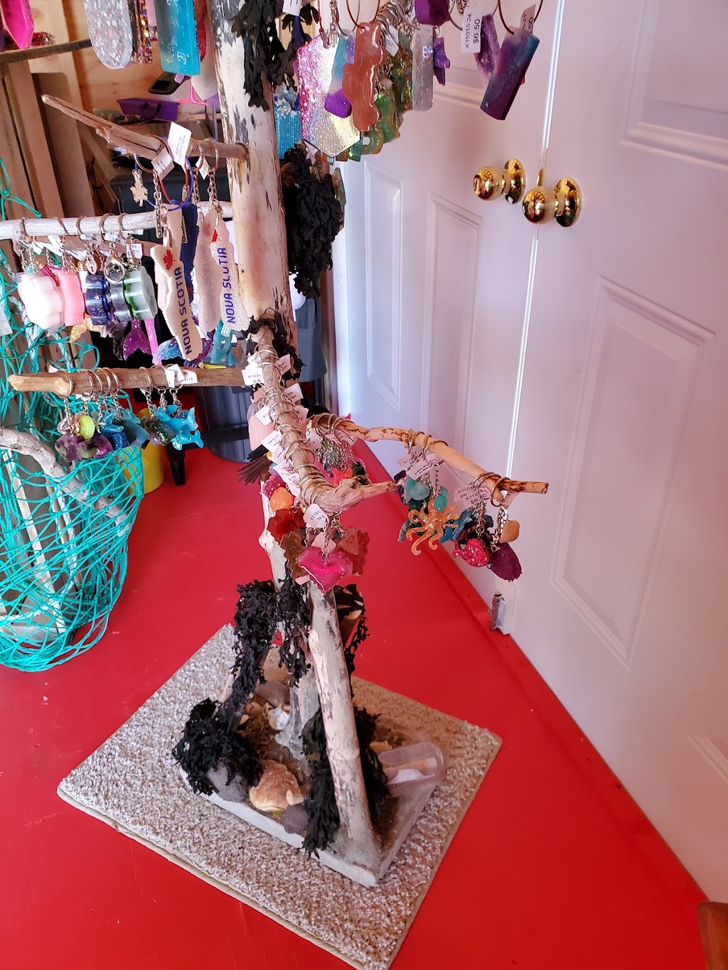 East Coast Sirens Planters & Gifts | 1407 Lighthouse Rd, Digby, NS B0V 1A0, Canada | Phone: (902) 249-1991