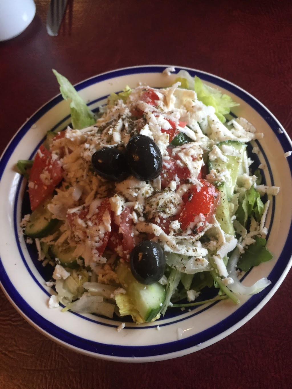 Chalet Restaurant | 693 Queen St, Port Perry, ON L9L 1K6, Canada | Phone: (905) 985-1553