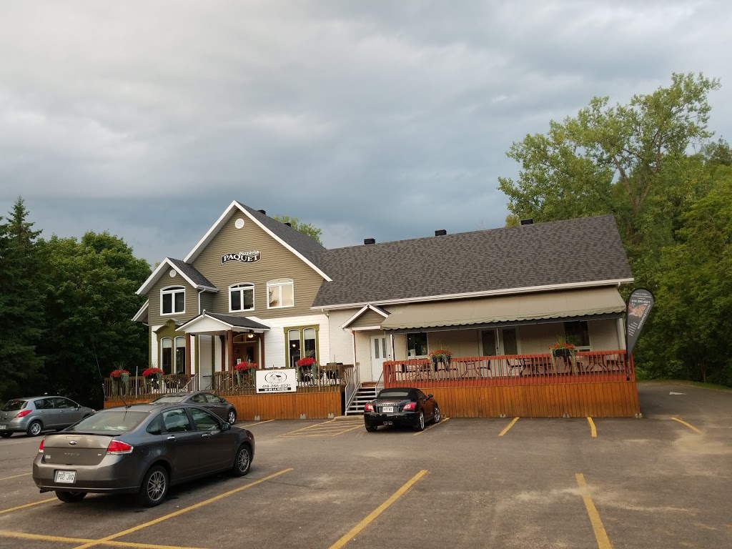 Pizzeria Paquet Portneuf | 81 Rue de la Rivière, Portneuf, QC G0A 2Y0, Canada | Phone: (418) 286-4531