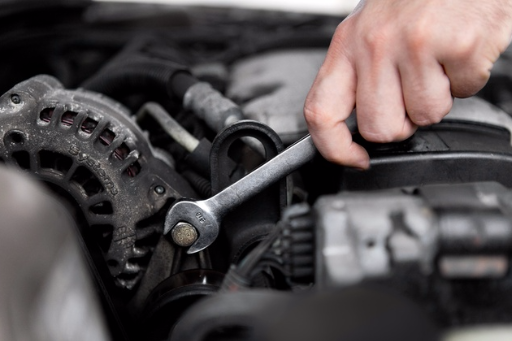 Laird Automotive Svc | 48 Laird Dr, East York, ON M4G 3T2, Canada | Phone: (416) 421-6116