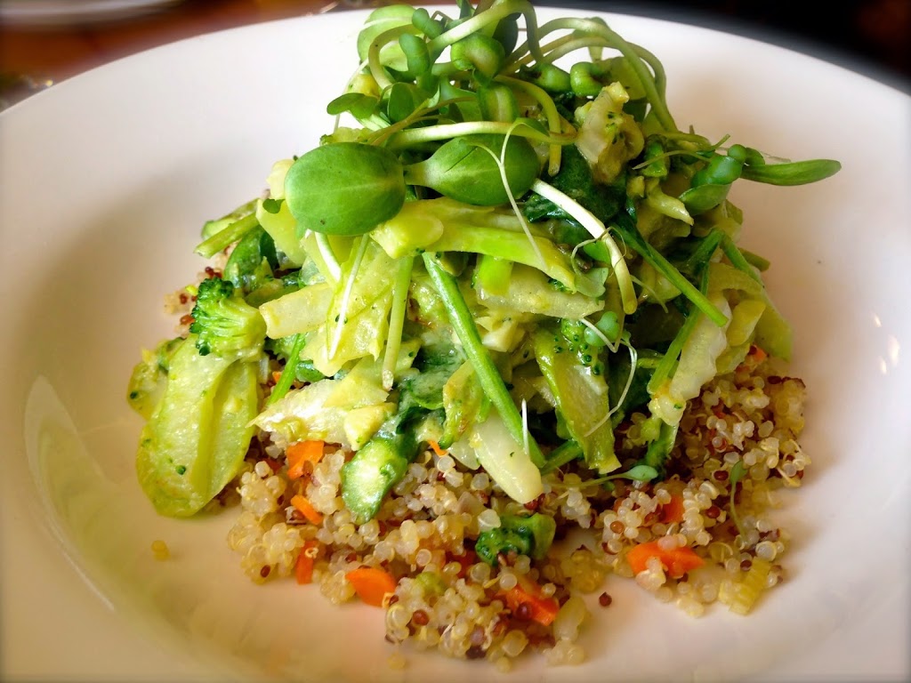 Vidyas Veggie Gourmet Restaurant | 238 Barrie St, Thornton, ON L0L 2N0, Canada | Phone: (705) 458-2000