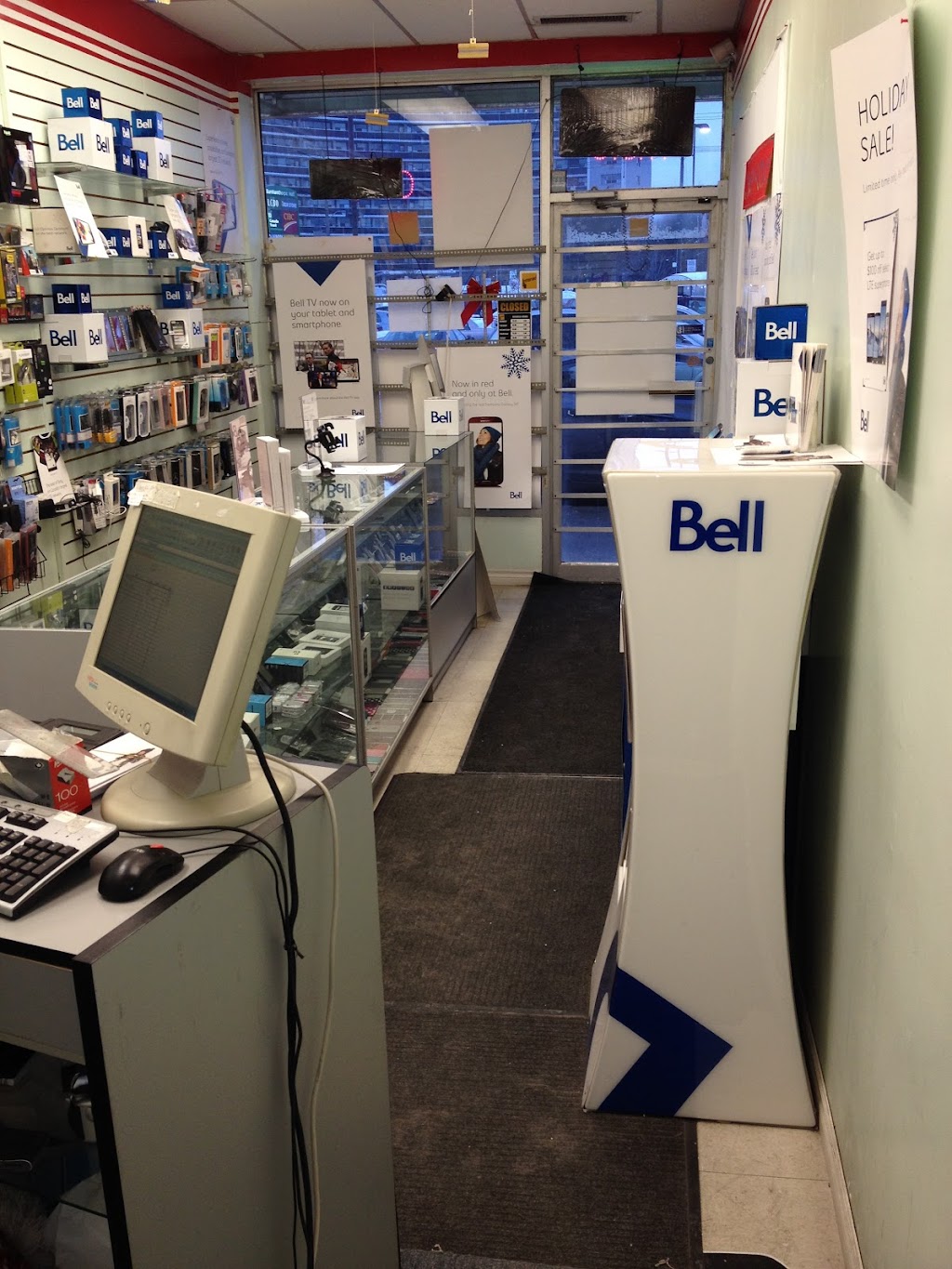 Wireless Point | 666 Burnhamthorpe Rd, Etobicoke, ON M9C 2Z4, Canada | Phone: (416) 626-4779