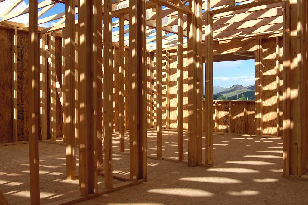 RED ELEMENT FRAMING INC | 5720 146 St, Surrey, BC V3S 2Z6, Canada | Phone: (604) 613-0077