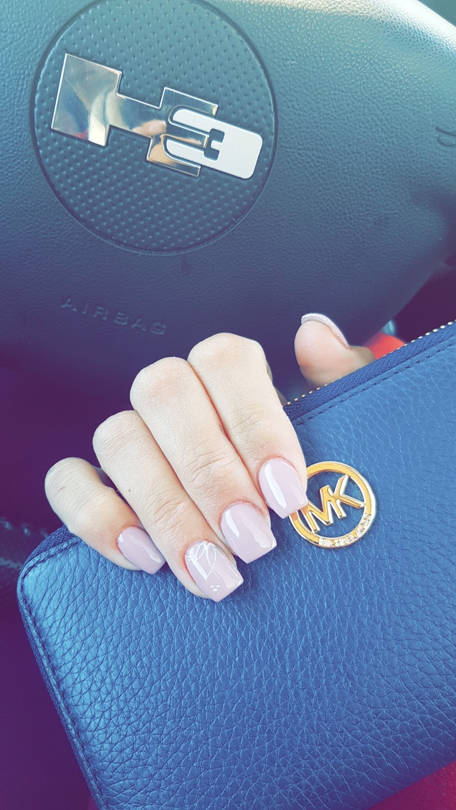 Arctic Nails and Hair Salon | 5846 Drummond Rd #3, Niagara Falls, ON L2G 4L5, Canada | Phone: (905) 357-9339