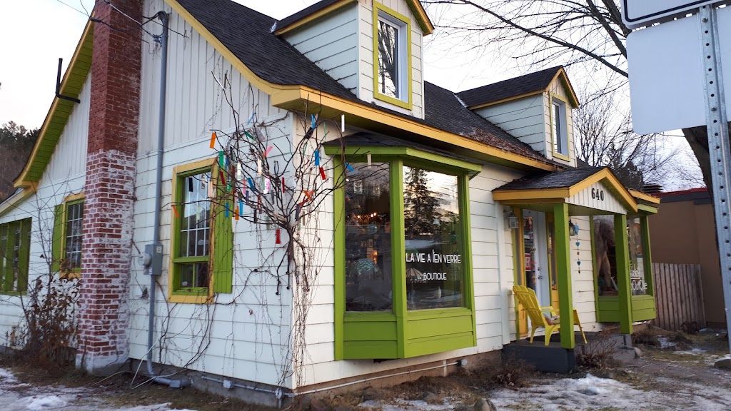 La vie a len Verre -- Atelier Boutique -- Vitrail--- | 640 Rue Labelle, Mont-Tremblant, QC J8E 3H2, Canada | Phone: (819) 681-1906