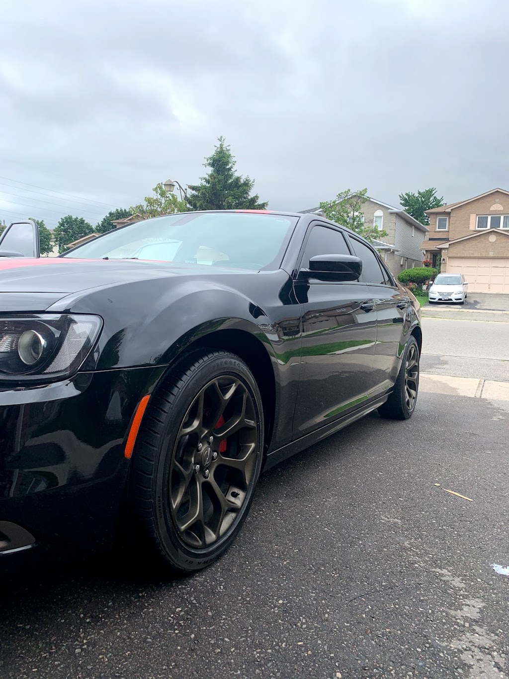 Deluxe Detailing Brampton | 43 Timberlane Dr, Brampton, ON L6Y 4B3, Canada | Phone: (647) 564-9766
