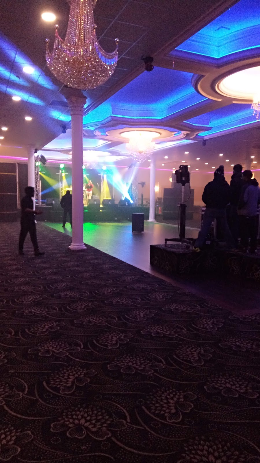 Royal King Banquet Hall | 181 Rexdale Blvd, Etobicoke, ON M9W 1R2, Canada | Phone: (416) 740-9360