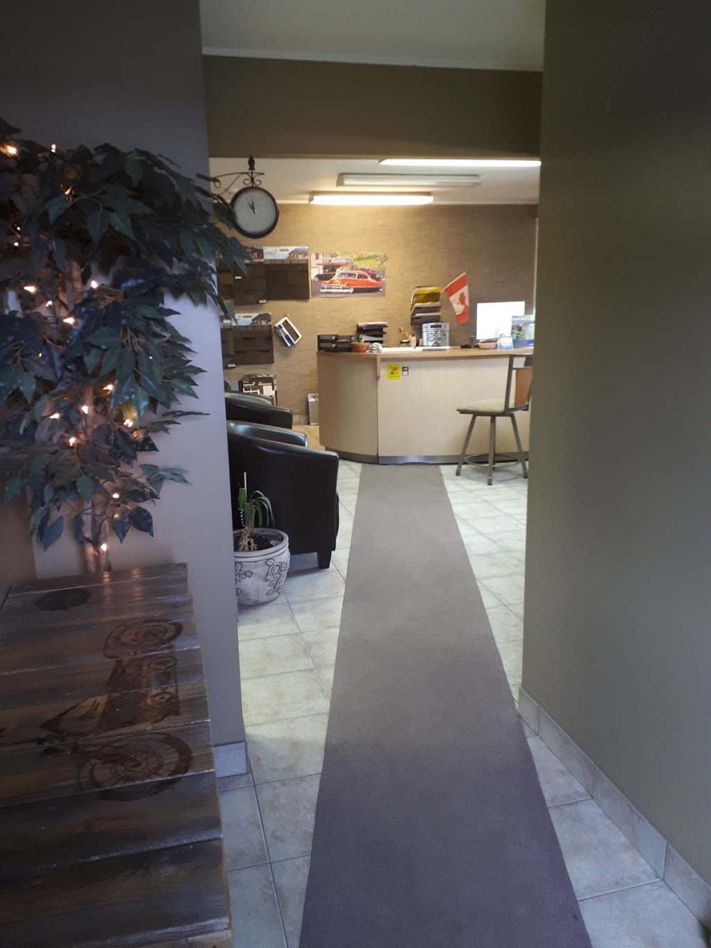 Nadalins Auto & Indl Refinishing | 458 Massey Rd, Guelph, ON N1K 1B4, Canada | Phone: (226) 326-0181