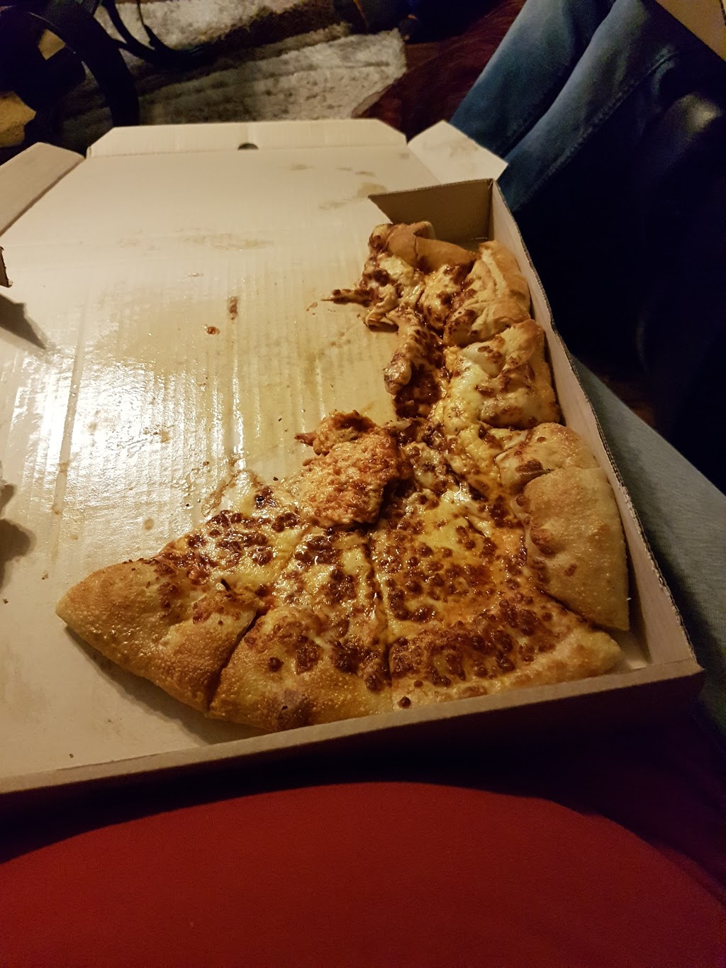 Pizza Hut | 925 Rathburn Rd E, Mississauga, ON L4W 4C3, Canada | Phone: (905) 566-5757