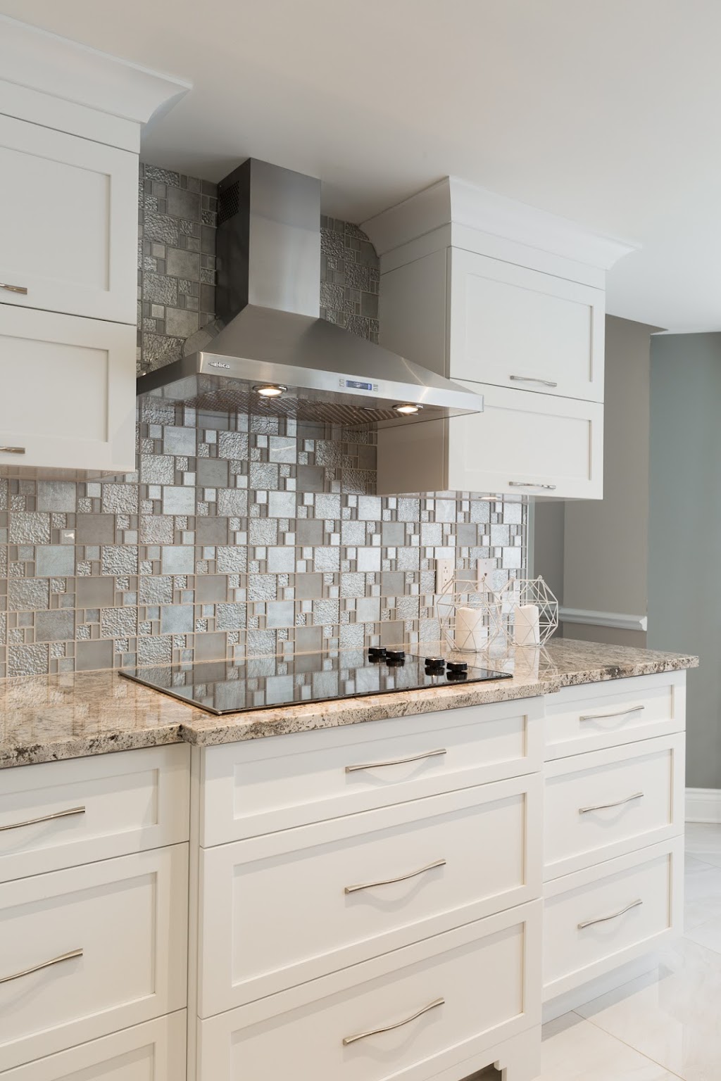 AMC Design | 132 Boul Labelle suite 106A, Rosemère, QC J7A 2H1, Canada | Phone: (514) 233-2093