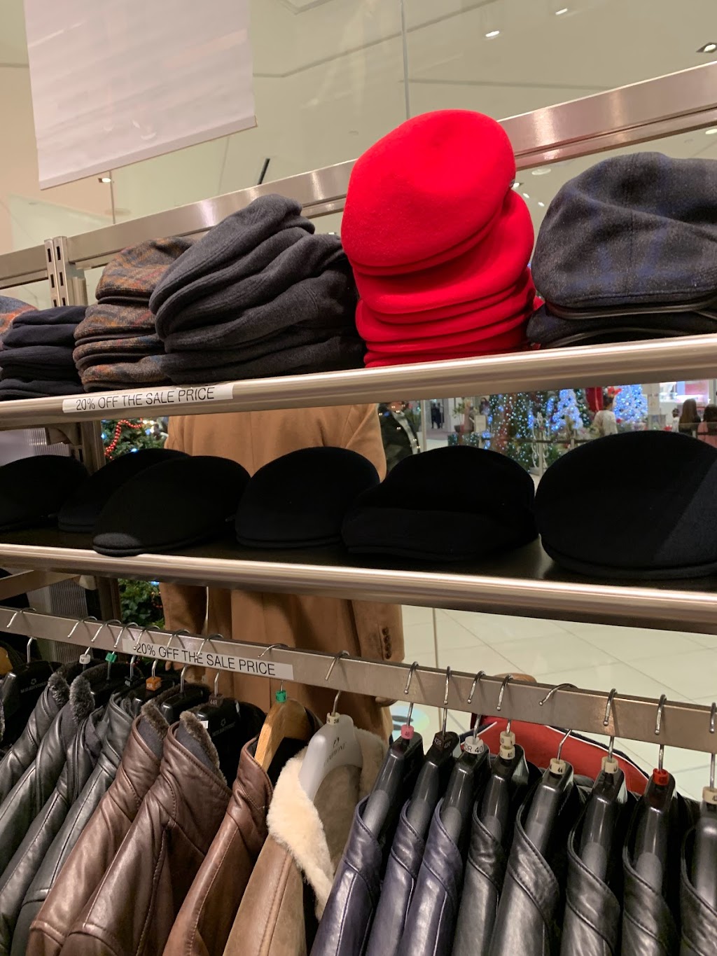 Vernini Uomo | 1200 Boulevard St-Laurent #532, Ottawa, ON K1K 3B8, Canada | Phone: (613) 746-3452