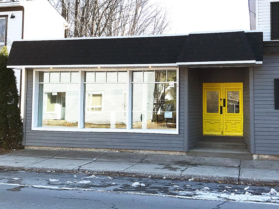 Crocus la boîte | 84 Rue Notre Dame, Oka, QC J0N 1E0, Canada | Phone: (450) 415-1524