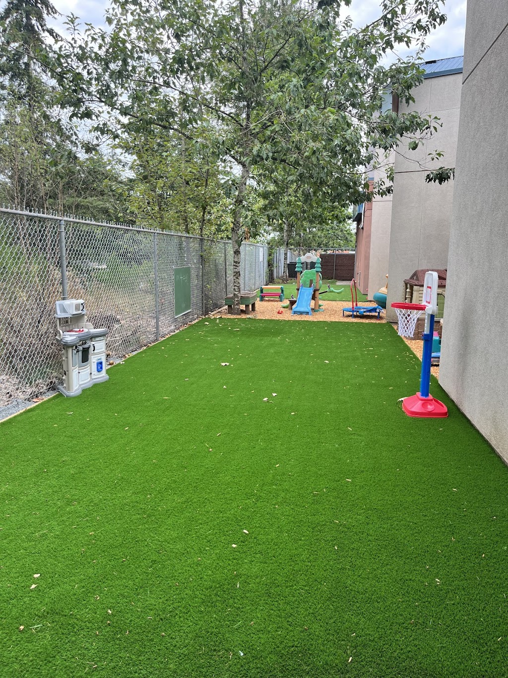 Little Lions Child Care and Preschool Inc | 2955 Immel St #103, Abbotsford, BC V2S 7E6, Canada | Phone: (778) 347-0553