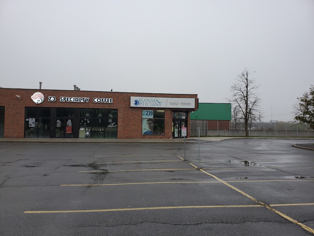 Kanata Opticians | 150 Katimavik Rd #151, Kanata, ON K2L 2N2, Canada | Phone: (613) 592-1885