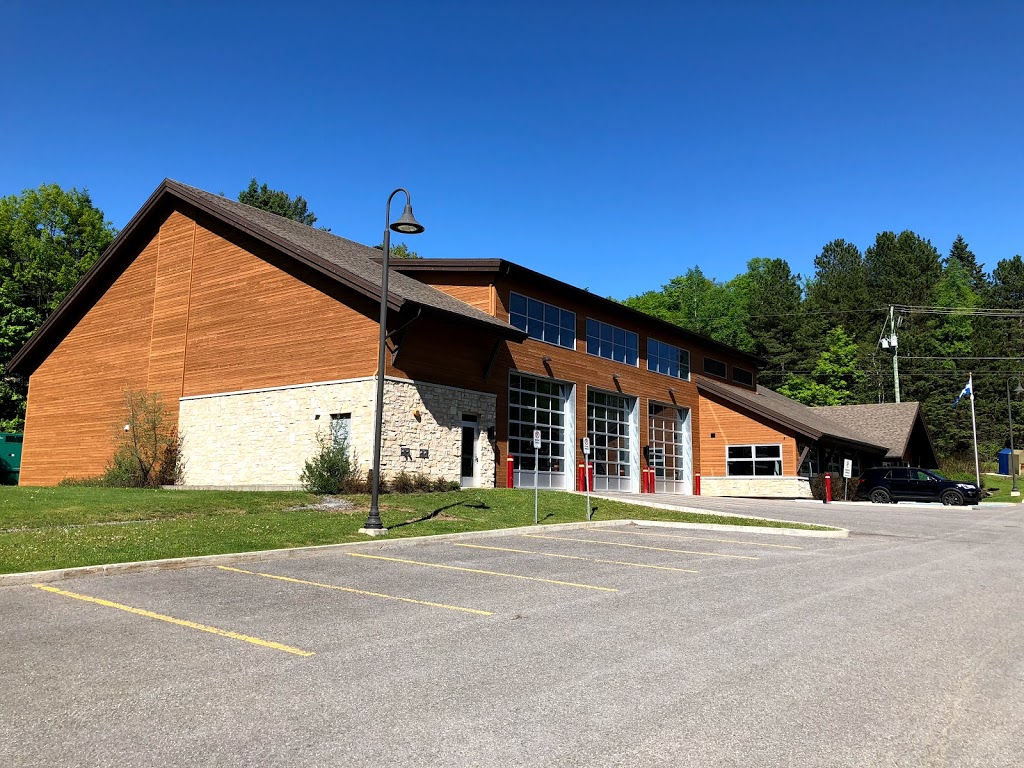 Service des incendies de Lac-Beauport | 75 Chemin du Tour-du-Lac, Lac-Beauport, QC G3B 1K6, Canada | Phone: (418) 849-7141