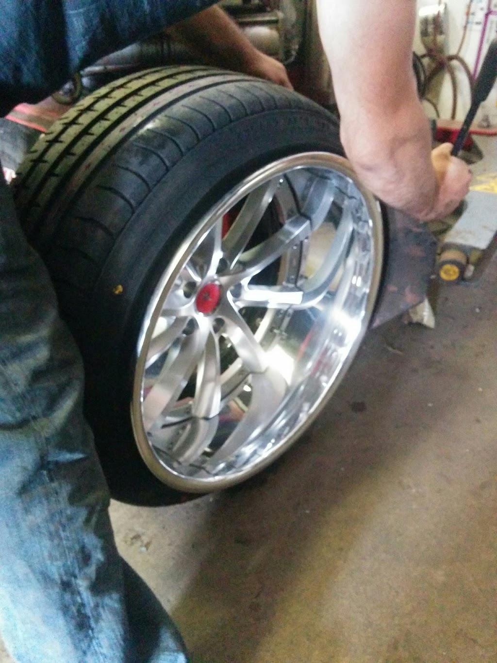 Able Tire | 6925 176 St, Surrey, BC V3S 4P4, Canada | Phone: (604) 575-1619