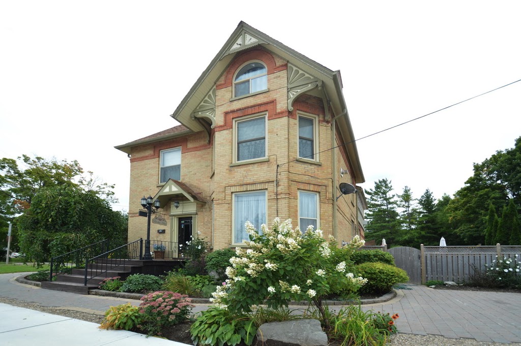 Bacchus House | 142 Hume St, Collingwood, ON L9Y 1V5, Canada | Phone: (705) 443-8995