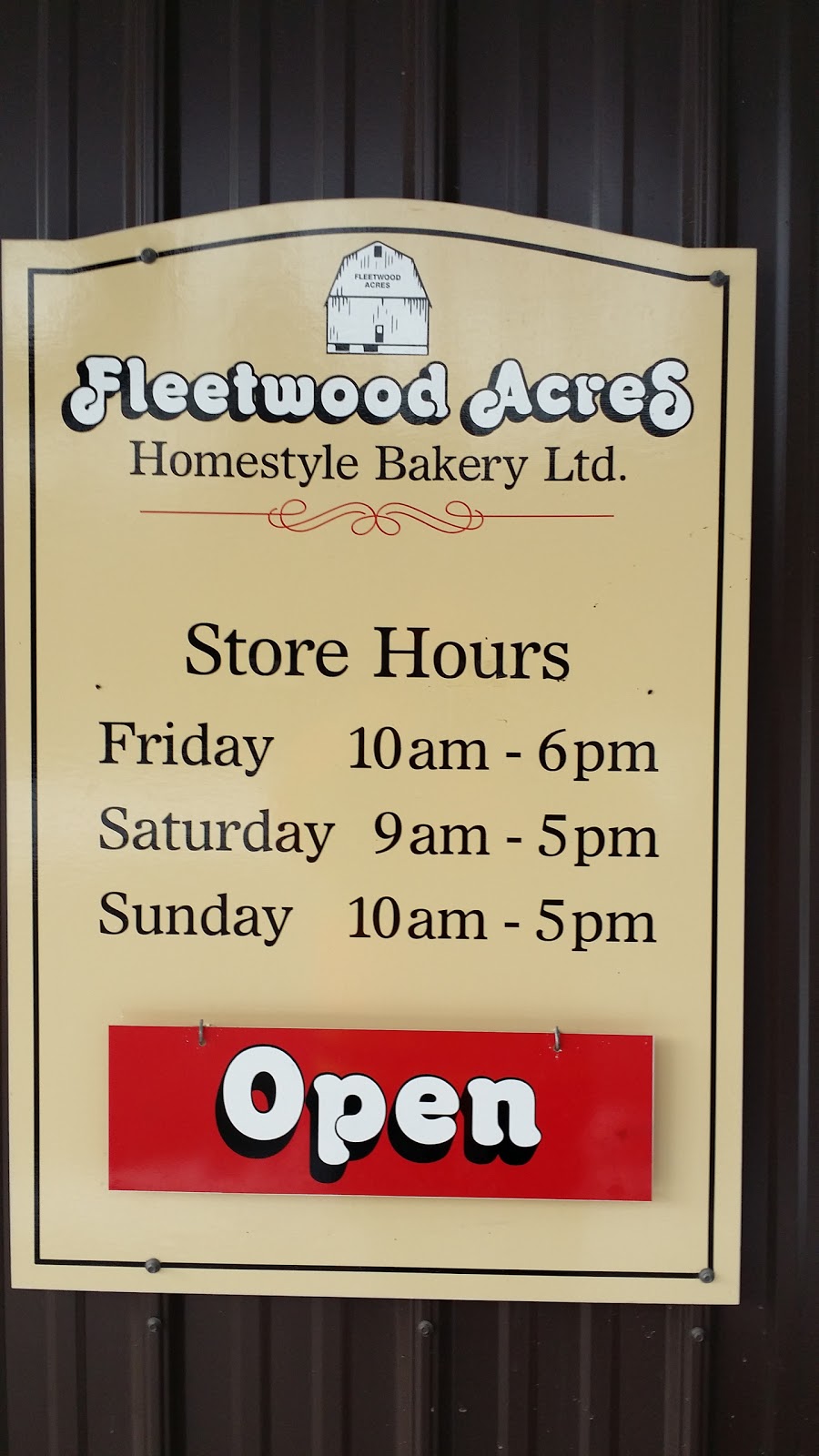 Fleetwood Acres Home Style Bakery Ltd | 1847 Centre Rd, Hamilton, ON L8N 2Z7, Canada | Phone: (905) 659-4545