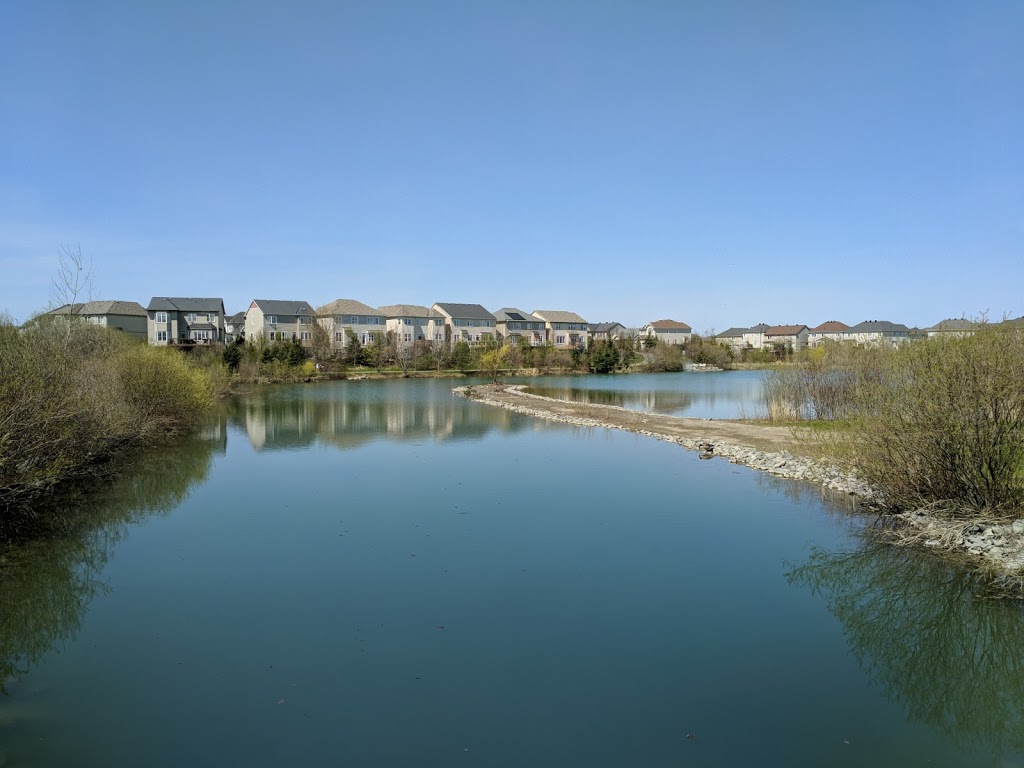 Half Moon Bay Park | 3525 Cambrian Rd, Nepean, ON K2J 0V1, Canada | Phone: (613) 580-2400