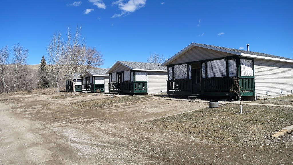 Valley Cabin Rentals | Inside Fort Campground 1, Willow Ave, Fort QuAppelle, SK S0G 1S0, Canada | Phone: (306) 332-4866