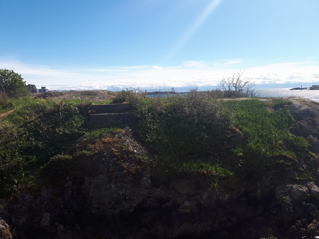 Rainbow Park | Songhees Walkway, Victoria, BC V9A 3Z2, Canada