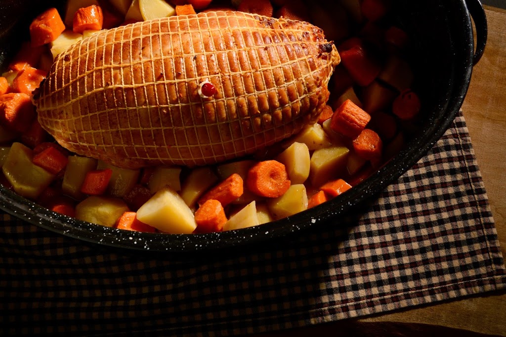Lakeview Turkey Farms | 6495 Rainham Rd, Dunnville, ON N1A 2W8, Canada | Phone: (905) 774-4479