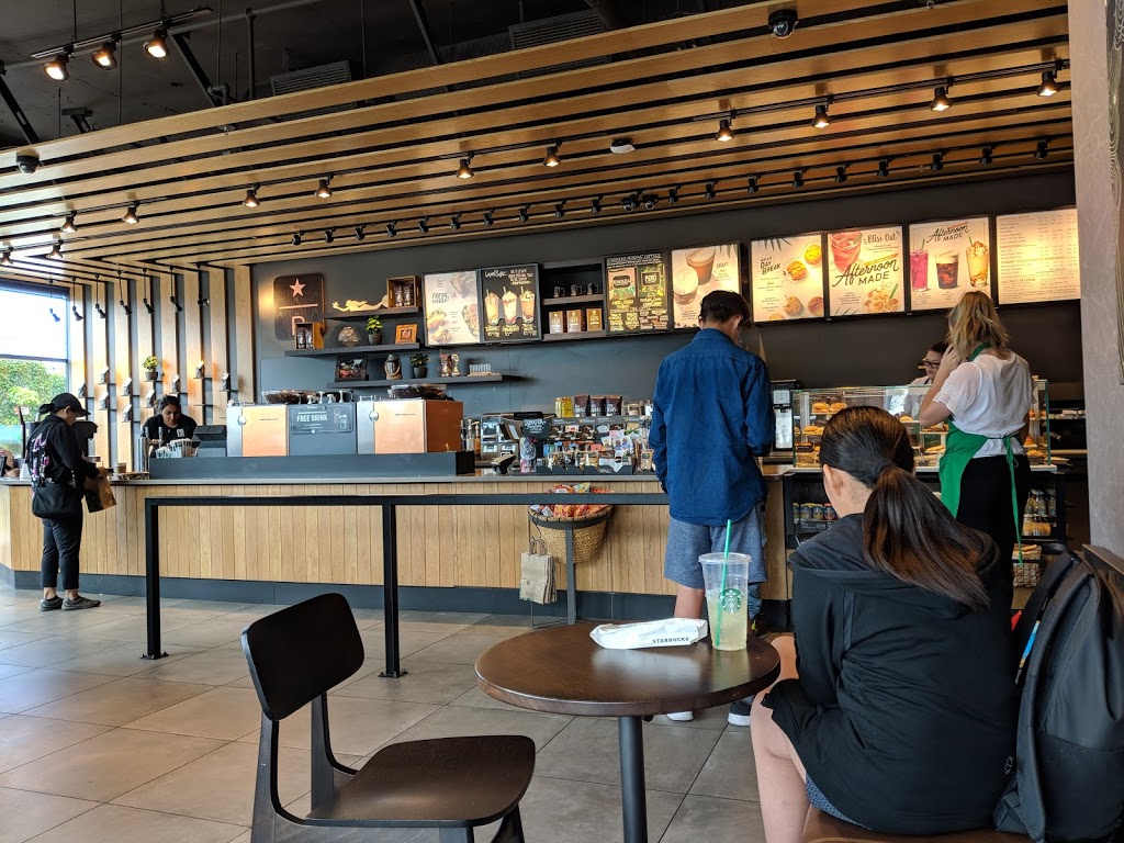 Starbucks | 4010 Bayview St #105, Richmond, BC V7E 6T5, Canada | Phone: (604) 204-0288
