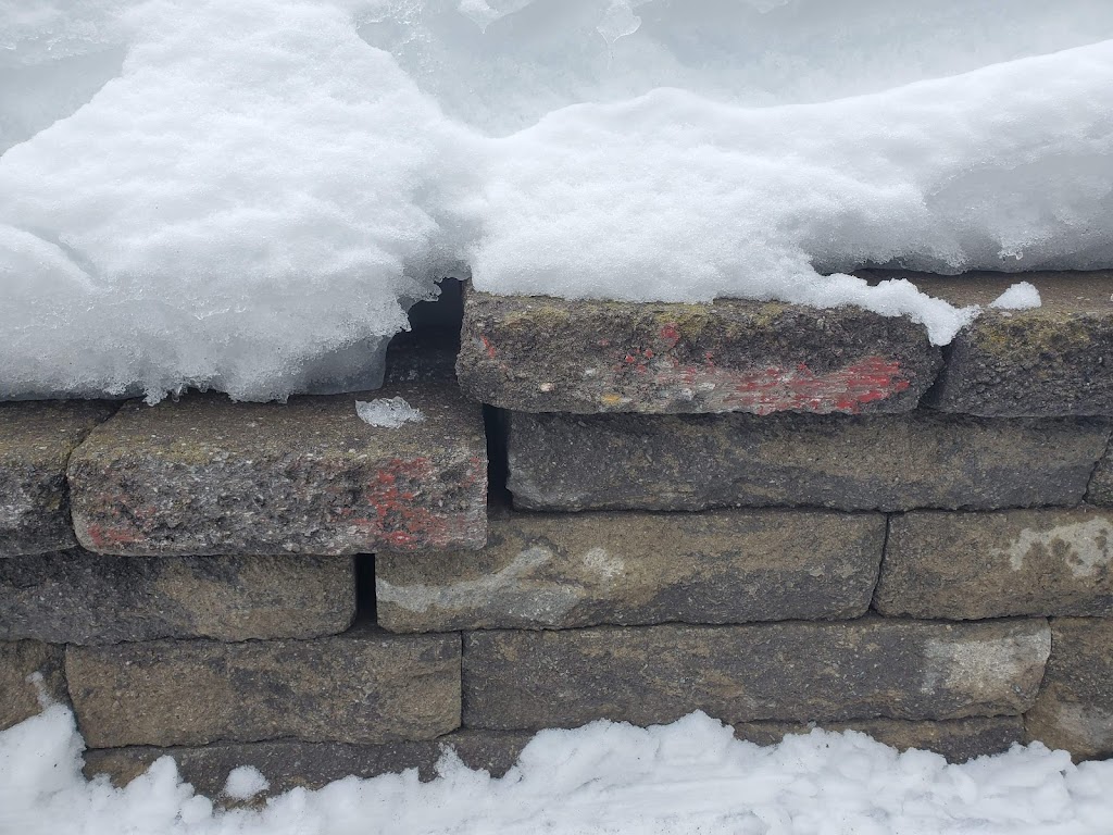 Déneigement S. Nadon | 3546 Bd Sainte-Rose, Laval, QC H7P 4K6, Canada | Phone: (450) 627-2095