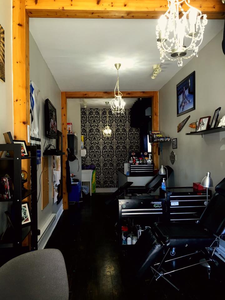 Southside Ink | 2834 Lake Shore Blvd W, Etobicoke, ON M8V 1H7, Canada | Phone: (416) 828-3815