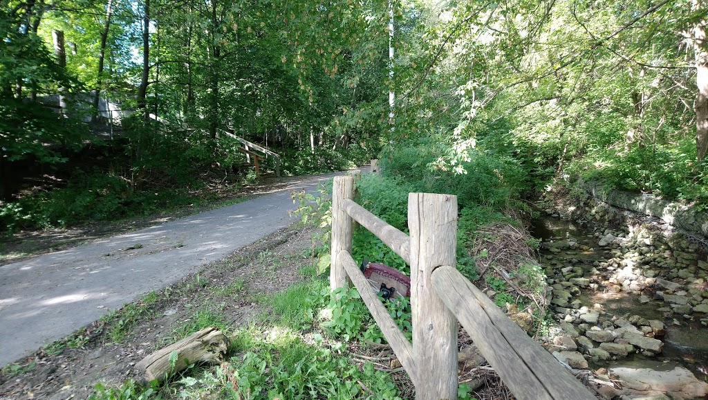 Heathrow Park | 69 Heathrow Dr, North York, ON M3M 1X2, Canada