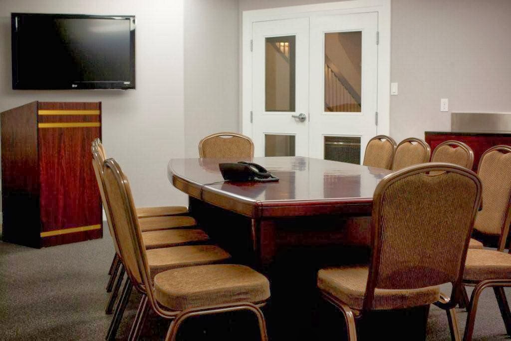 The Barrhead Inn and Suites | 5905 49 St, Barrhead, AB T7N 1A6, Canada | Phone: (780) 674-7521