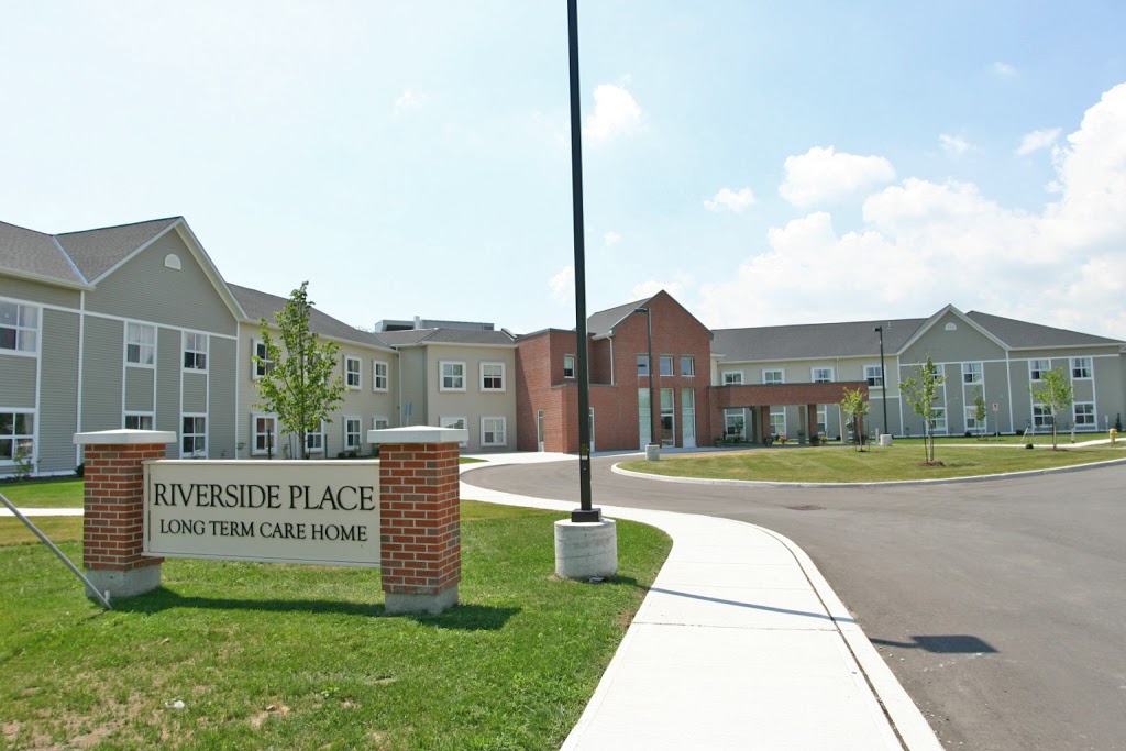 Extendicare Riverside Place Long-Term Care Home | 3181 Meadowbrook Ln, Windsor, ON N8T 0A4, Canada | Phone: (519) 974-0148