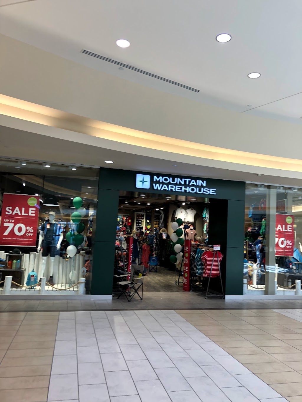 Mountain Warehouse | Stone Road Mall, 435 Stone Rd W Unit C8, Guelph, ON N1G 2X6, Canada | Phone: (519) 837-3200