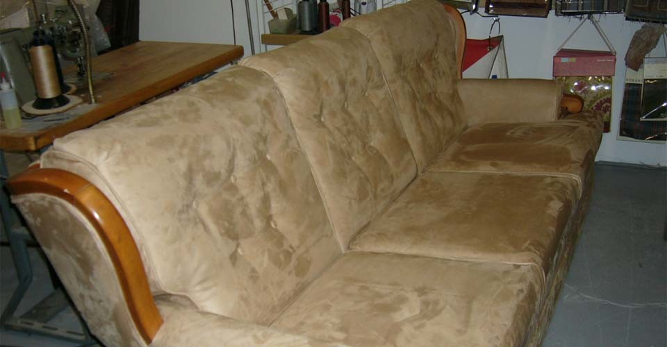 McCalls Upholstering | 910 High St #6, Peterborough, ON K9J 5R2, Canada | Phone: (705) 745-3931