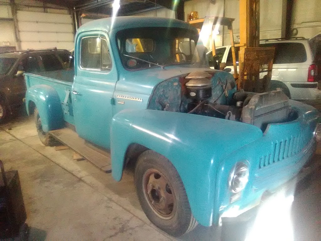 Chinook Truck & Auto | 1810 12a Ave SE, High River, AB T1V 1A6, Canada | Phone: (403) 652-2227