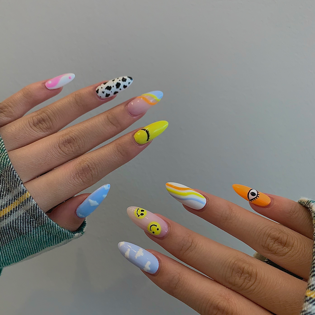 Crystal Nails & Spa | 695 Stonehaven ave #c1-3, Newmarket, ON L3X 0G2, Canada | Phone: (365) 268-1888