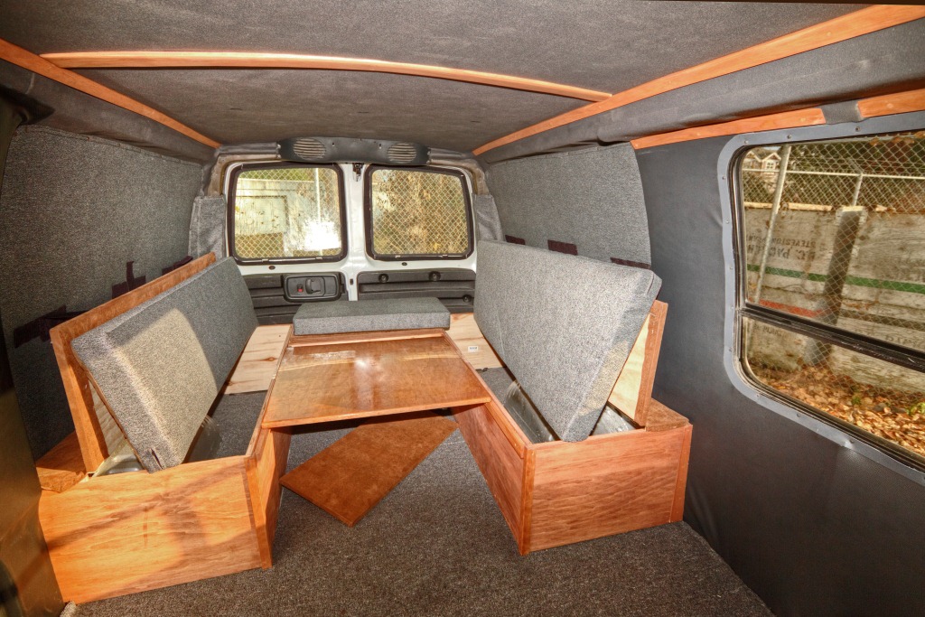 Kantorov Custom Upholstery | 12411 Trites Rd, Richmond, BC V7E 6J7, Canada | Phone: (604) 317-7923