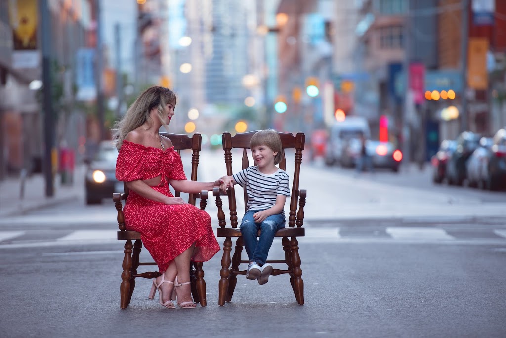 Joanna Galant Photography | 17 Hay Ave, Etobicoke, ON M8Z 1G2, Canada | Phone: (647) 899-0981