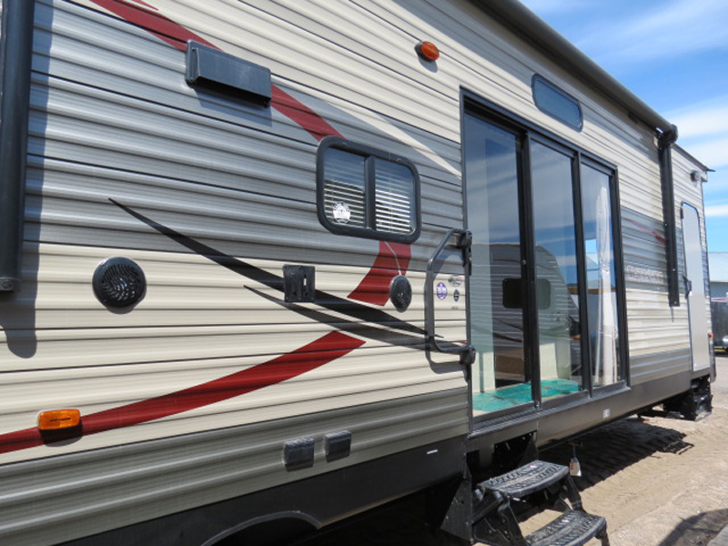 Destination RV Inc. | 13161 County Rd 16, Waubaushene, ON L0K 2C0, Canada | Phone: (855) 496-8778