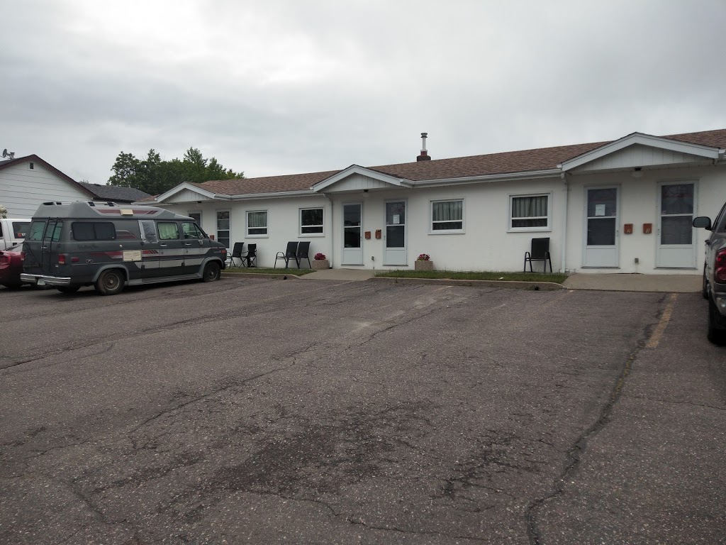 Strathcona Motel | 545 Hodder Ave, Thunder Bay, ON P7A 1V7, Canada | Phone: (807) 683-8285